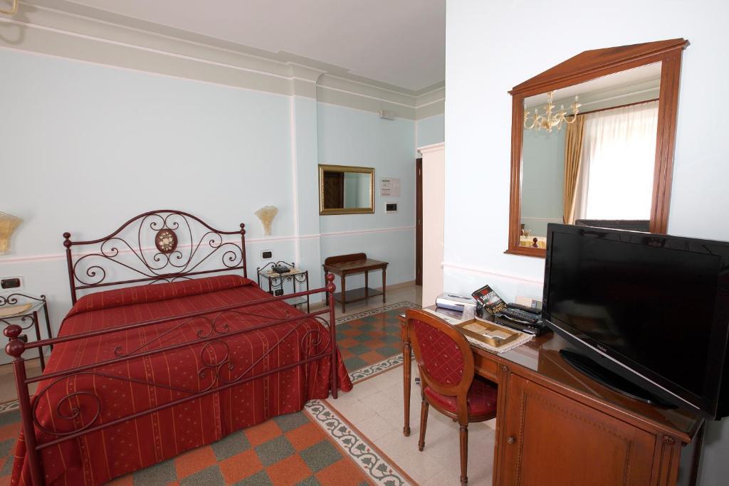 Palazzo Krataiis Hotel