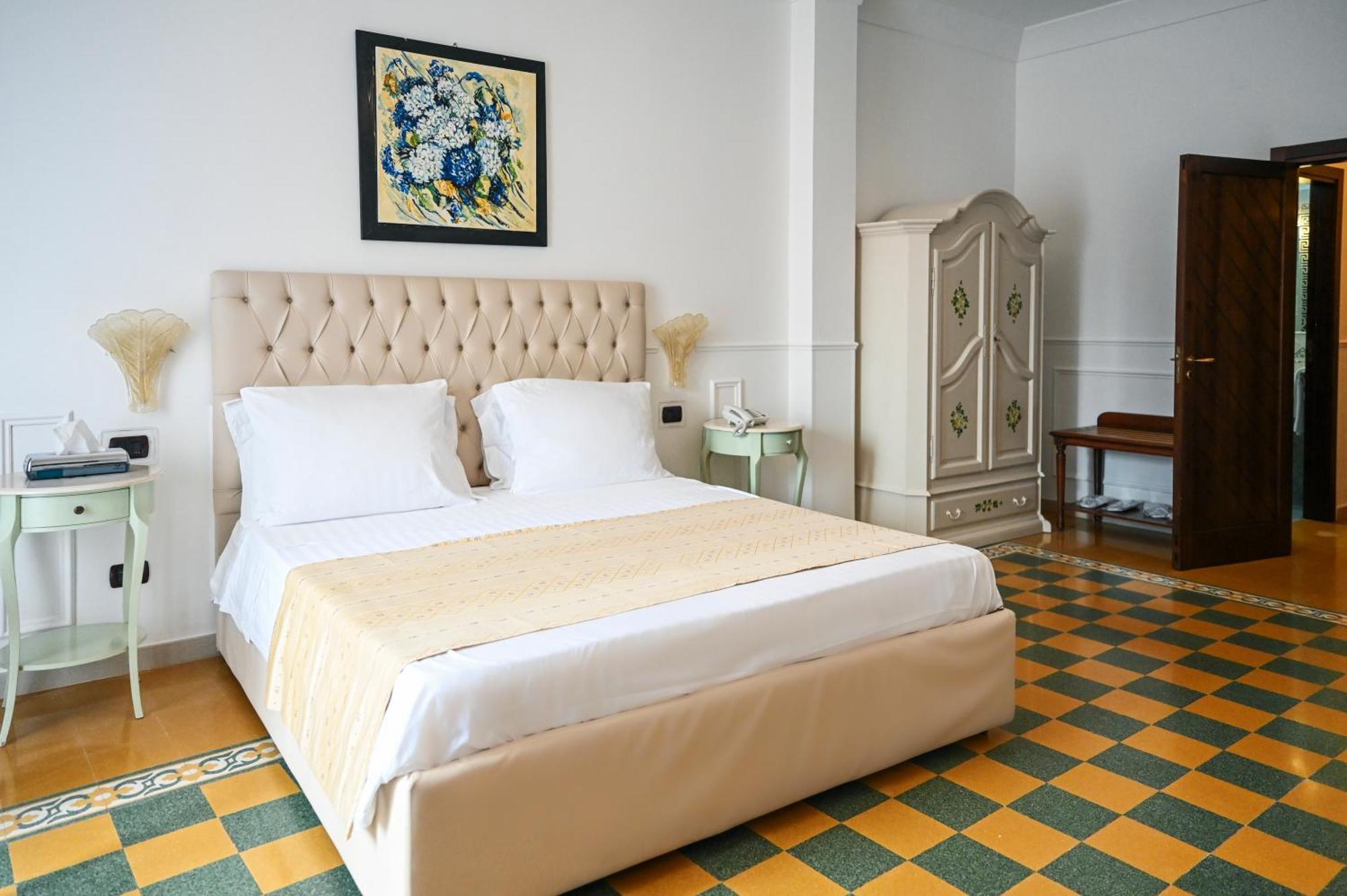Palazzo Krataiis 4* Scilla